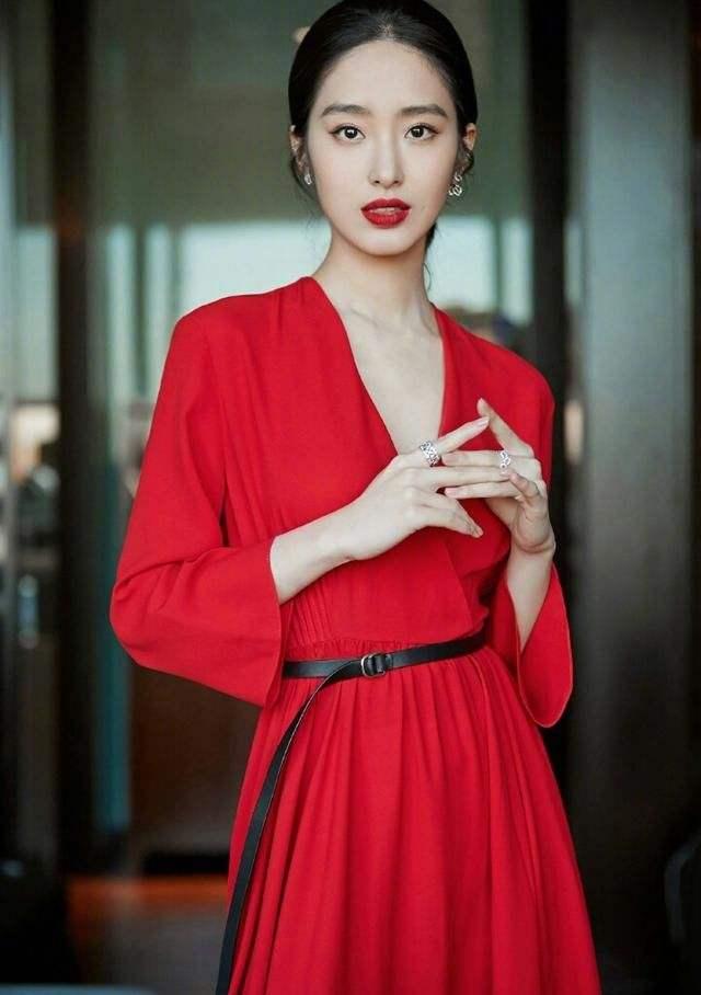 最新電影資源探秘，小巷深處的寶藏館