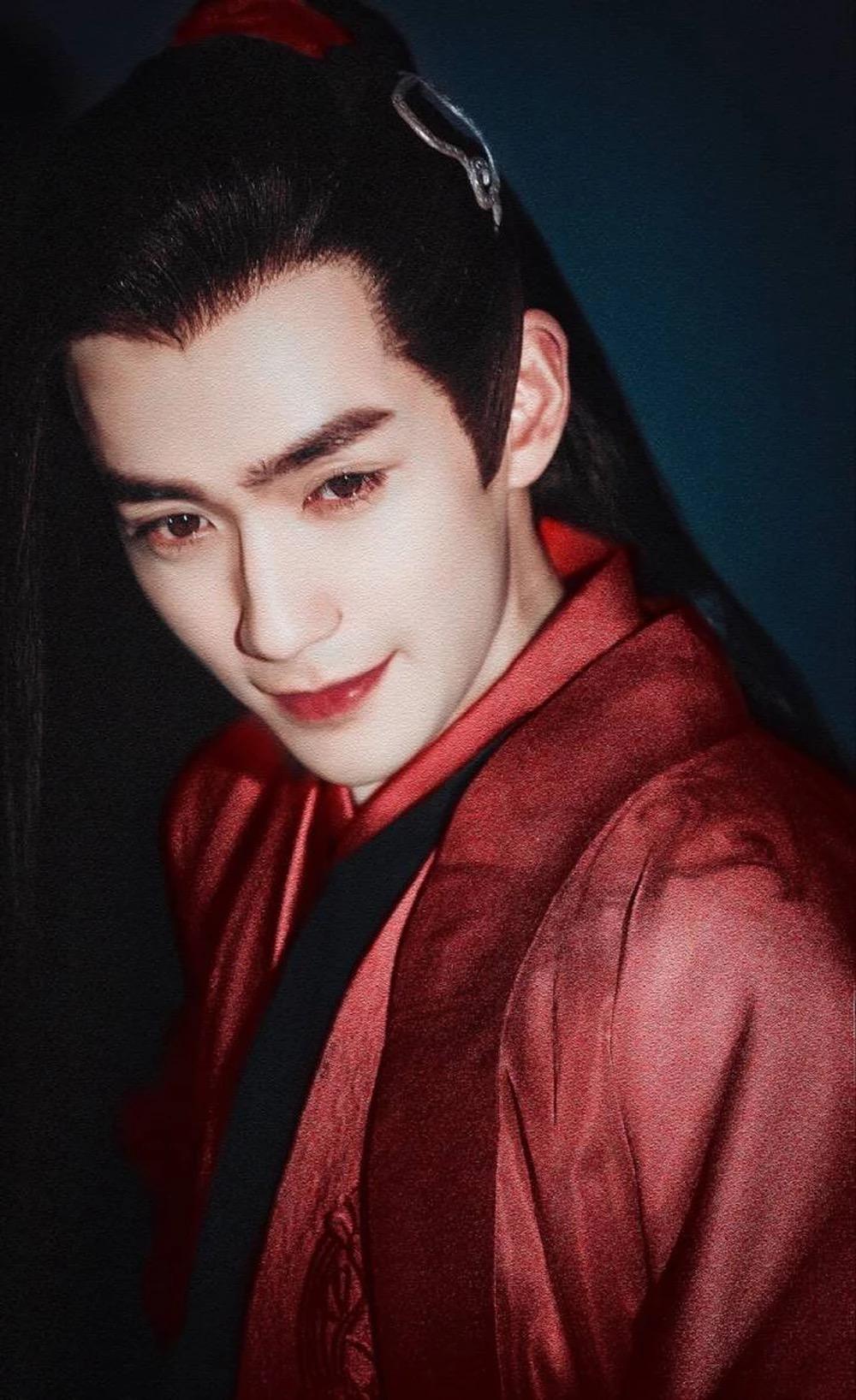 朱一龍楊蓉最新動(dòng)態(tài),?朱一龍楊蓉最新動(dòng)態(tài)，星光璀璨，共譜銀幕新篇章??