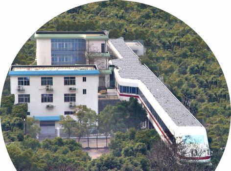 前沿風洞舞蹈展示,前沿風洞舞蹈展示，一場與自然美景的旅行對話