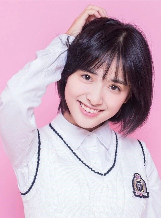 沈月演藝生涯，經(jīng)典角色與電視劇作品回顧