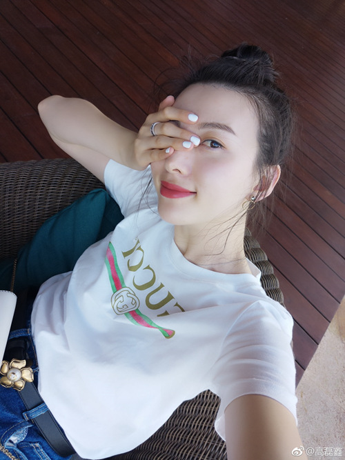 高磊鑫最新照片，音樂界的璀璨明星閃耀時刻