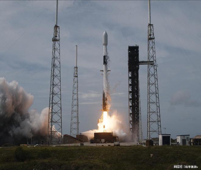 最新升空之旅，太空奇遇與家的溫馨連接