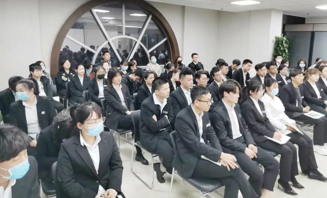 時(shí)代變遷中的溫暖符號(hào)，疫情下最新秋褲的溫暖守護(hù)