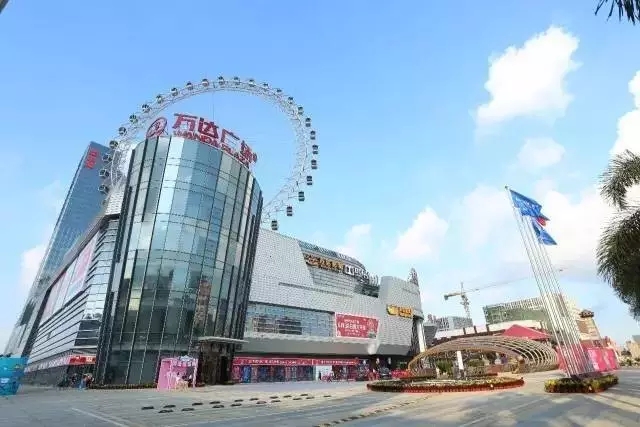 眉山萬達(dá)廣場最新動態(tài)，日常趣事與情感紐帶