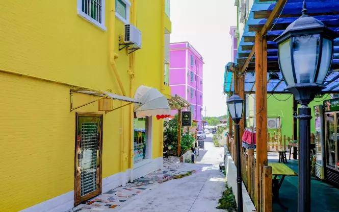 羅湖區(qū)最新站街女地方探索與警示，風險與真相揭秘