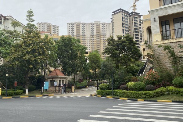 中山君華新城最新房價(jià)及深度分析