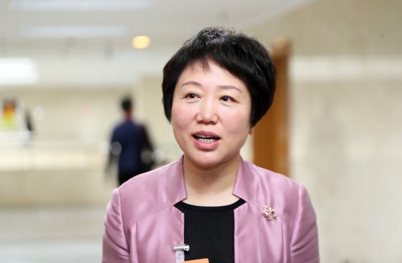 海南曹獻坤的最新動向，探索自然美景的鼓舞人心之旅